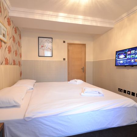 Hyde Park Suites London Exterior photo