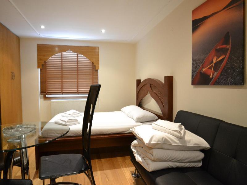 Hyde Park Suites London Exterior photo